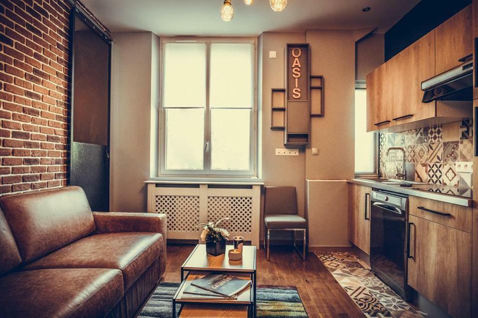 쏘뮤흐 Oasis Anjou 아파트 외부 사진